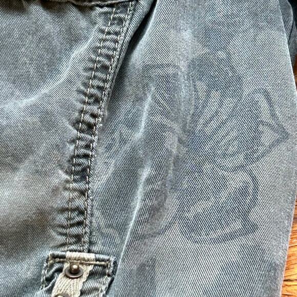 Guess Women’s Small Military Jacket – Olive Green Floral Camo – Cropped Utility - Picture 5 of 16